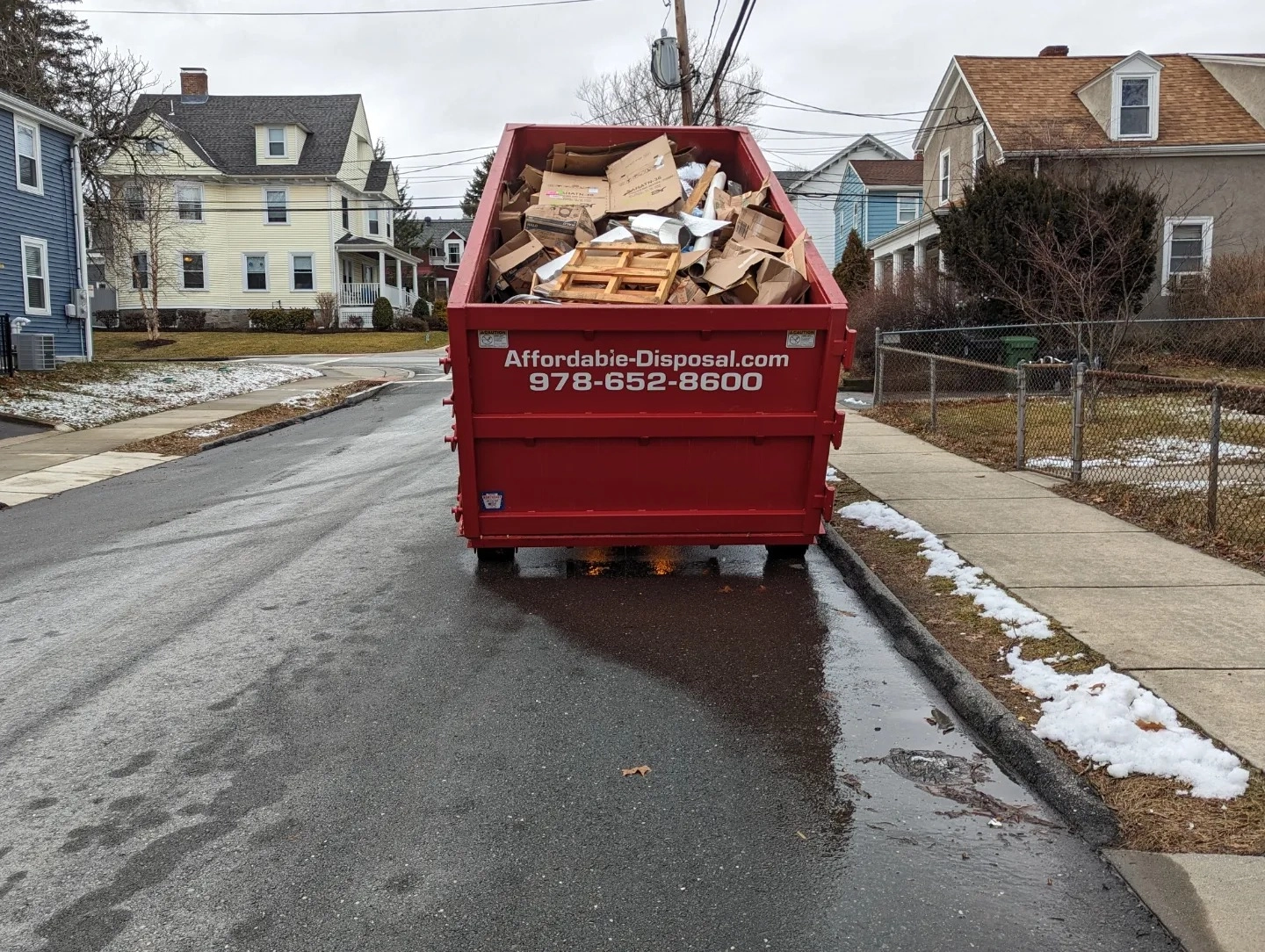 Roll-off container for renovation waste